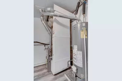 2080 Wright Street, Gary, IN 46404 - Photo 17