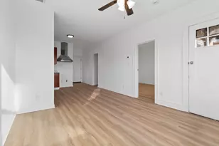 830 W 11th Ave, Gary, IN 46402 - Photo 37