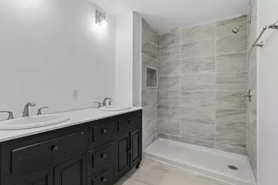 830 W 11th Avenue, Gary, IN 46402 - Photo 17