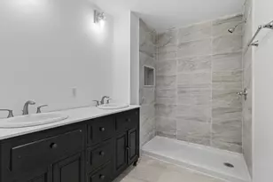 830 W 11th Ave, Gary, IN 46402 - Photo 17