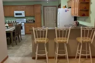 11807 Laurie Dr, Wheatfield, IN 46392 - Photo 9