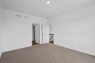 10375 Blaine St, Crown Point, IN 46307 - Photo 9