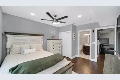 321 Holliday Street, Michigan City, IN 46360 - Photo 11