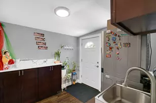 321 Holliday St, Michigan City, IN 46360 - Photo 17