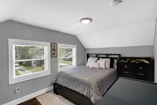 321 Holliday St, Michigan City, IN 46360 - Photo 13