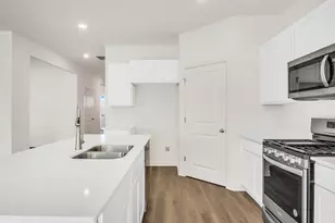 7866 W 106th Pl, Crown Point, IN 46307 - Photo 13