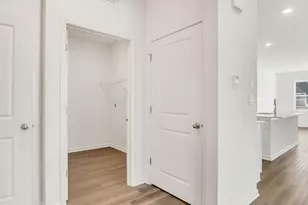 7866 W 106th Pl, Crown Point, IN 46307 - Photo 5