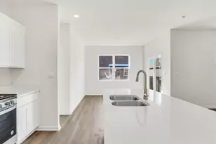 7866 W 106th Pl, Crown Point, IN 46307 - Photo 11