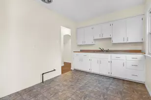 2727 Birch Ave, Whiting, IN 46394 - Photo 11