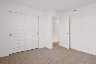 158 Cressmoor Blvd, Hobart, IN 46342 - Photo 25