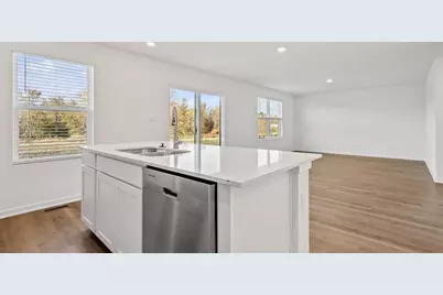 158 Cressmoor Boulevard, Hobart, IN 46342 - Photo 5