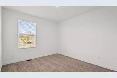 158 Cressmoor Boulevard, Hobart, IN 46342 - Photo 15