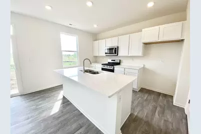 170 Cressmoor Boulevard, Hobart, IN 46342 - Photo 5