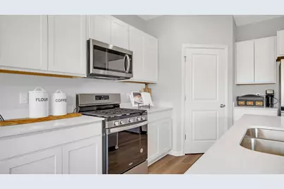 4149 Viceroy Street, Portage, IN 46368 - Photo 9