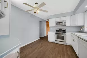 9604 Hawthorne Dr, Munster, IN 46321 - Photo 9