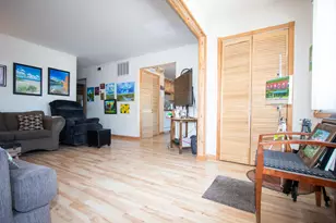 536 Riviera Rd, Valparaiso, IN 46385 - Photo 5