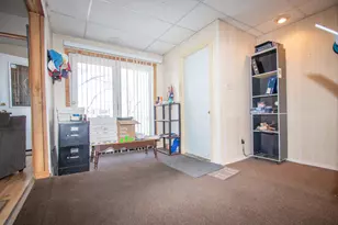 536 Riviera Rd, Valparaiso, IN 46385 - Photo 9