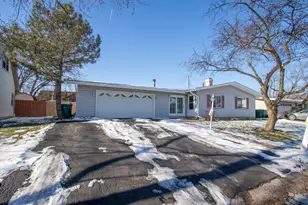 536 Riviera Rd, Valparaiso, IN 46385 - Photo 27