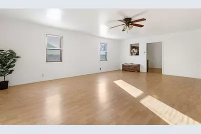 309 Jackson Street, Michigan City, IN 46360 - Photo 9