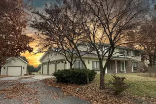 10859 Bunker Dr, Demotte, IN 46310 - Photo 1