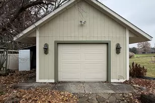 10859 Bunker Dr, Demotte, IN 46310 - Photo 21