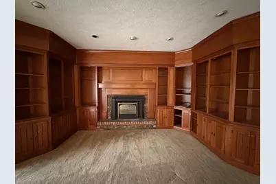 10859 Bunker Drive, Demotte, IN 46310 - Photo 7