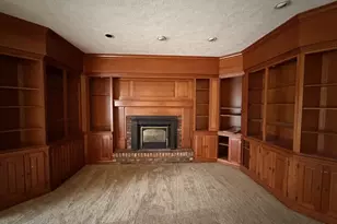 10859 Bunker Dr, Demotte, IN 46310 - Photo 7