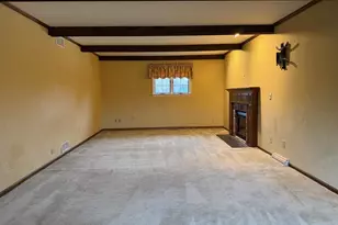 10859 Bunker Dr, Demotte, IN 46310 - Photo 9