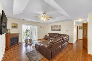 2007 W 75th Pl, Merrillville, IN 46410 - Photo 13