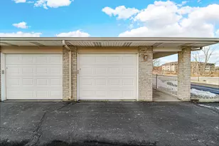 2007 W 75th Pl, Merrillville, IN 46410 - Photo 17