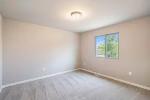 4464 W 77th Ave, Merrillville, IN 46410 - Photo 17