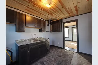 826 Kingsporte Avenue, La Porte, IN 46350 - Photo 7