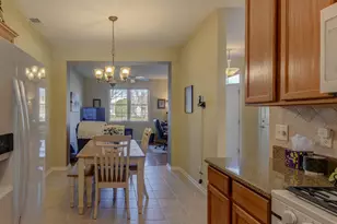 1247 Auburn Meadow Ln, Schererville, IN 46375 - Photo 5