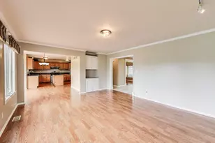 9935 Ashwood Ln, Munster, IN 46321 - Photo 19