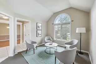 9935 Ashwood Ln, Munster, IN 46321 - Photo 5