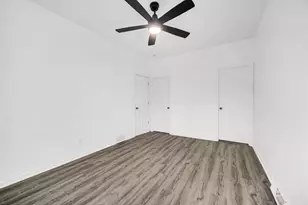 4356 Pennsylvania St, Gary, IN 46409 - Photo 17