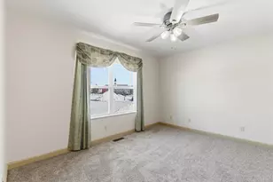 214 Abington St, Valparaiso, IN 46385 - Photo 15