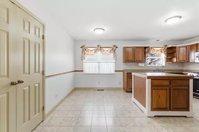 214 Abington Street, Valparaiso, IN 46385 - Photo 9