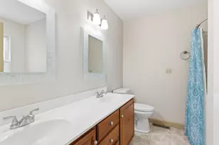 214 Abington St, Valparaiso, IN 46385 - Photo 13