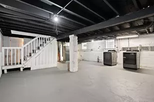 1231 Lakeview Ave, Whiting, IN 46394 - Photo 13