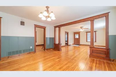 1013 Merrillville Road, Crown Point, IN 46307 - Photo 9