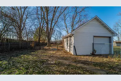 1013 Merrillville Road, Crown Point, IN 46307 - Photo 35