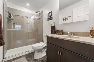 346 E 100 S, Valparaiso, IN 46383 - Photo 17