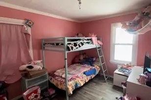 312 N Colorado St, Hobart, IN 46342 - Photo 5