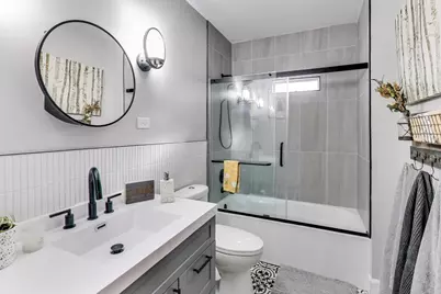 453 Chestnut Street, Valparaiso, IN 46385 - Photo 13