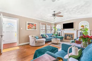 453 Chestnut St, Valparaiso, IN 46385 - Photo 9