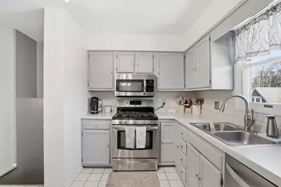 2417 Canterbury Place, Schererville, IN 46375 - Photo 11