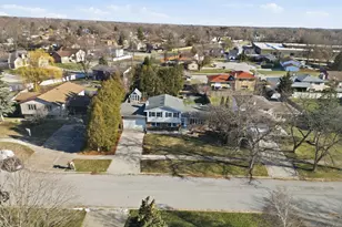 2417 Canterbury Pl, Schererville, IN 46375 - Photo 31