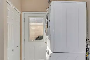 1750 Cir N Dr, Schererville, IN 46375 - Photo 15