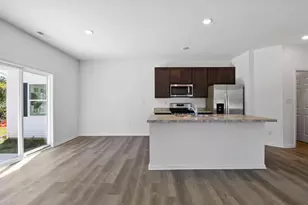 7064 Grant St, Merrillville, IN 46410 - Photo 5